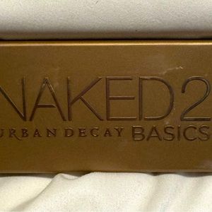 Naked2 eyeshadow palette from urban decay